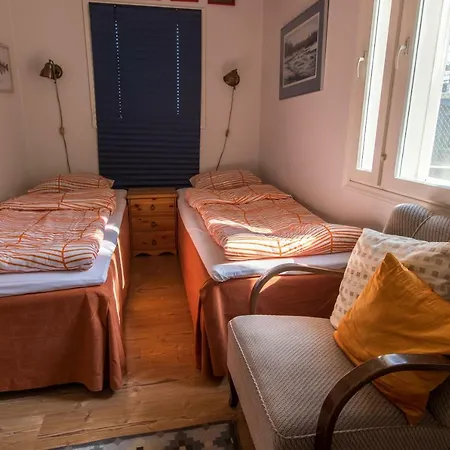 Bjoern With Sauna Villa *